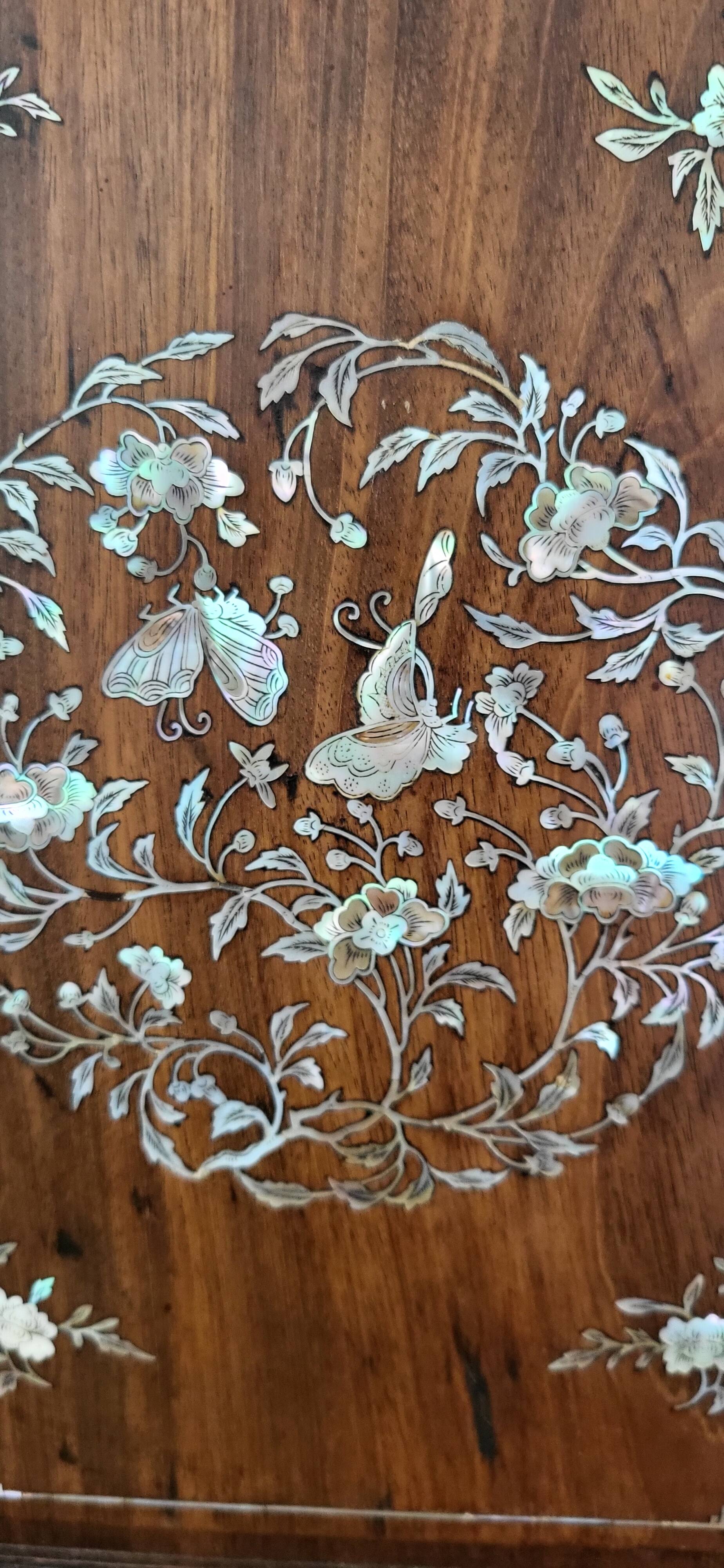antique Chinese cabinet