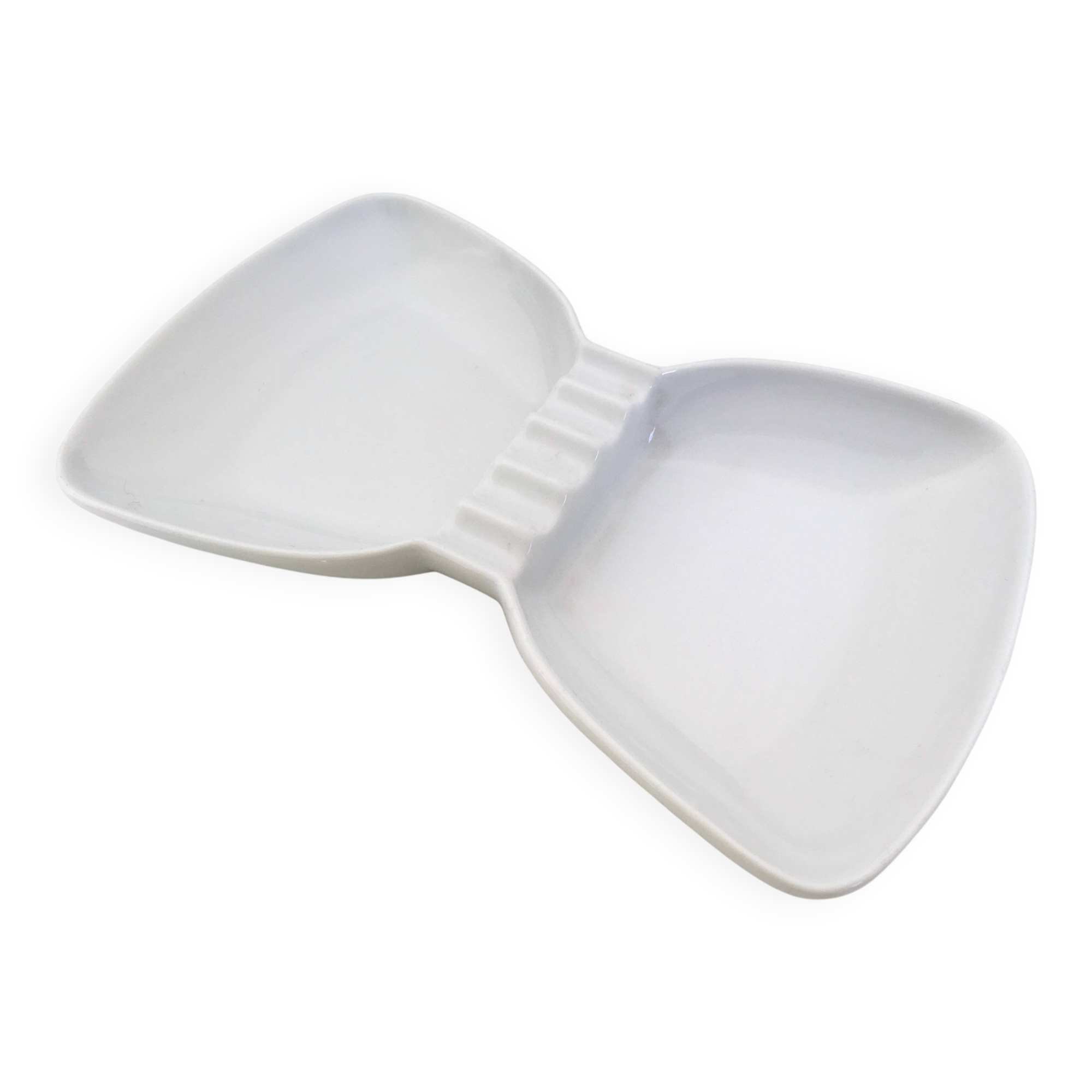Papillon White Porcelain Ashtray by Guido Andlovitz for Laveno