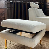 Paire de fauteuils et repose pied