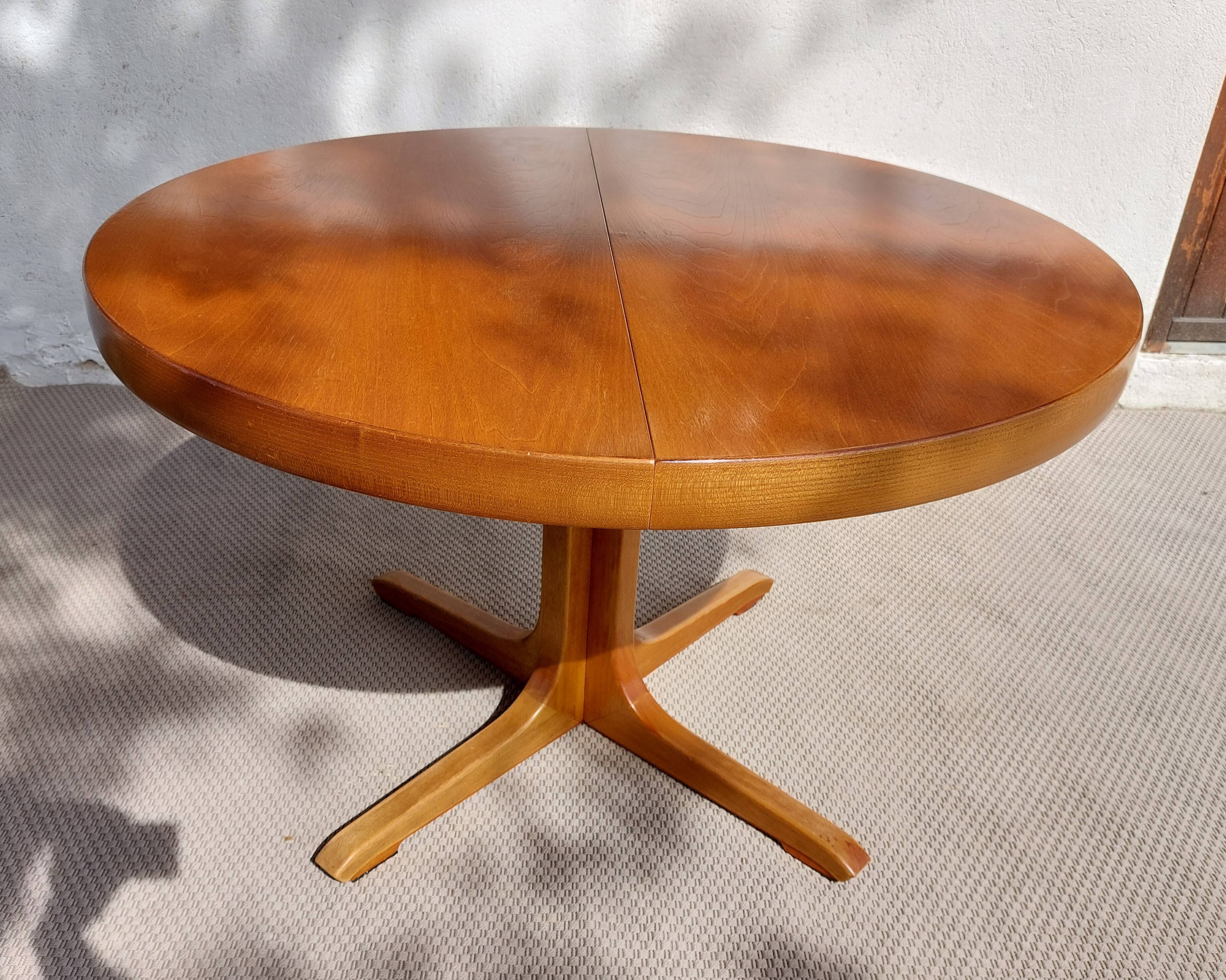 round or oval table with extension, central leg, vintage Baumann design