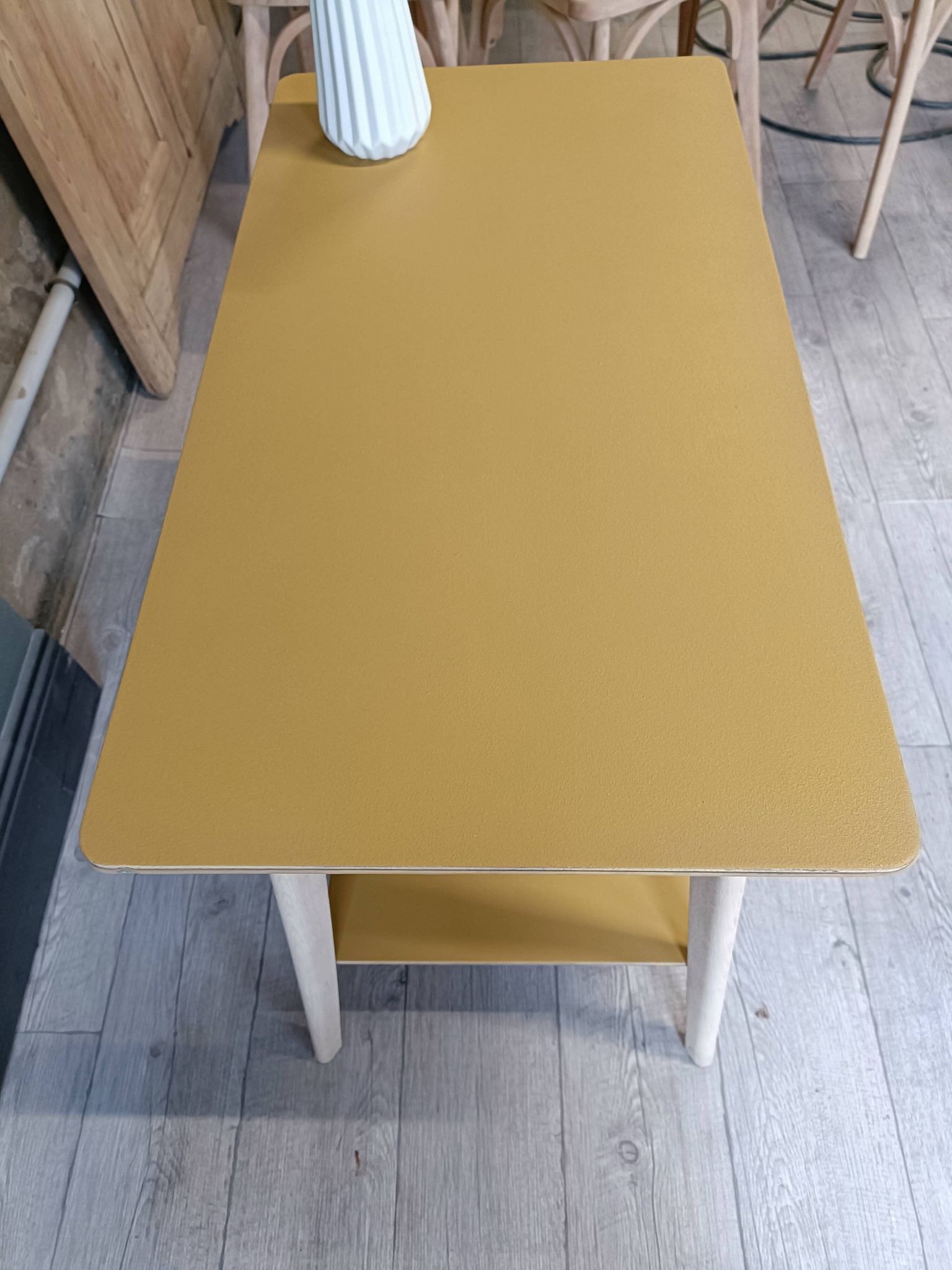 Vintage side table with tapered legs