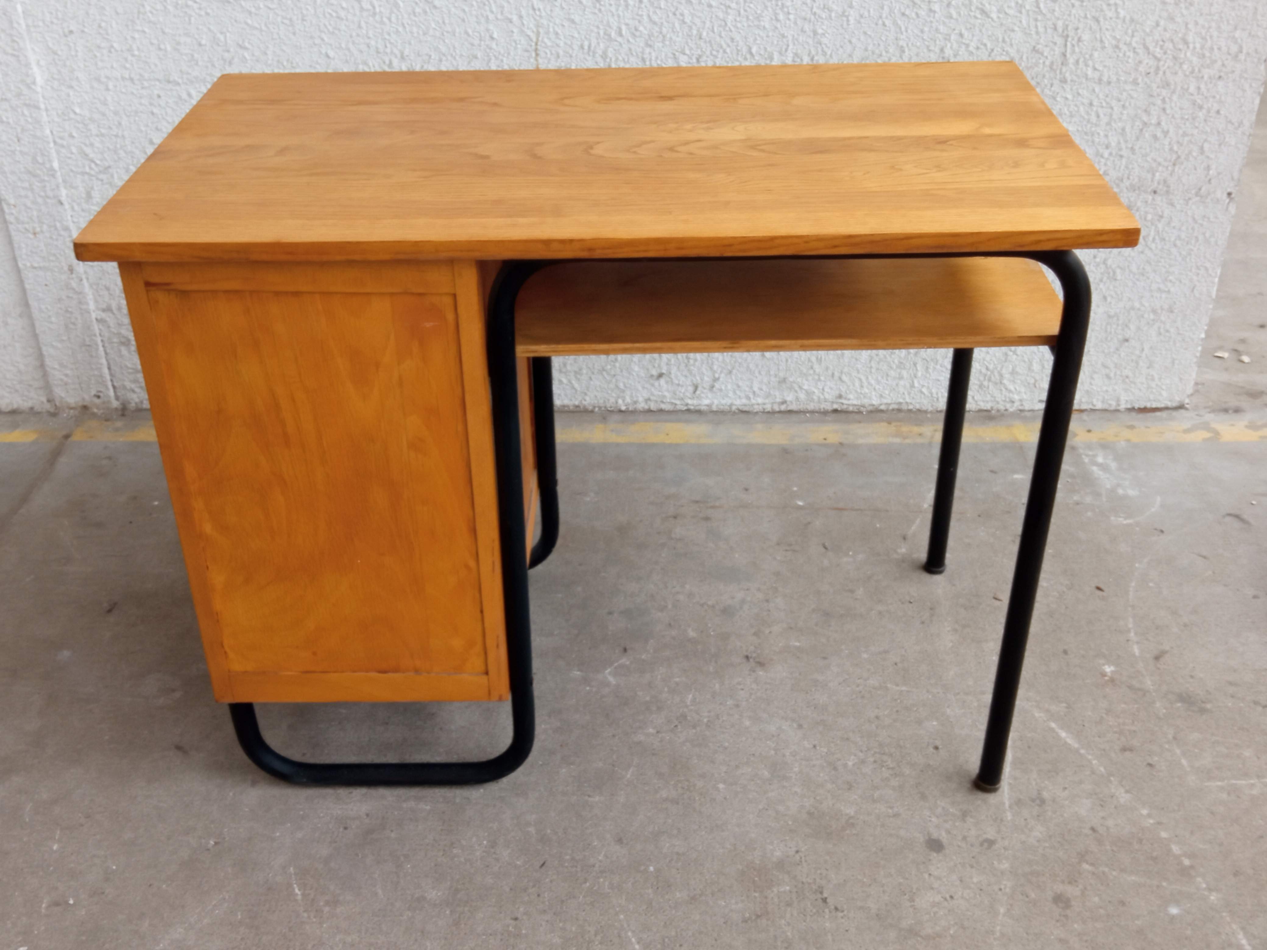 Mobilor S22 design desk