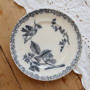Assiette plate ancienne terre de fer - Onnaing - Décor végétal