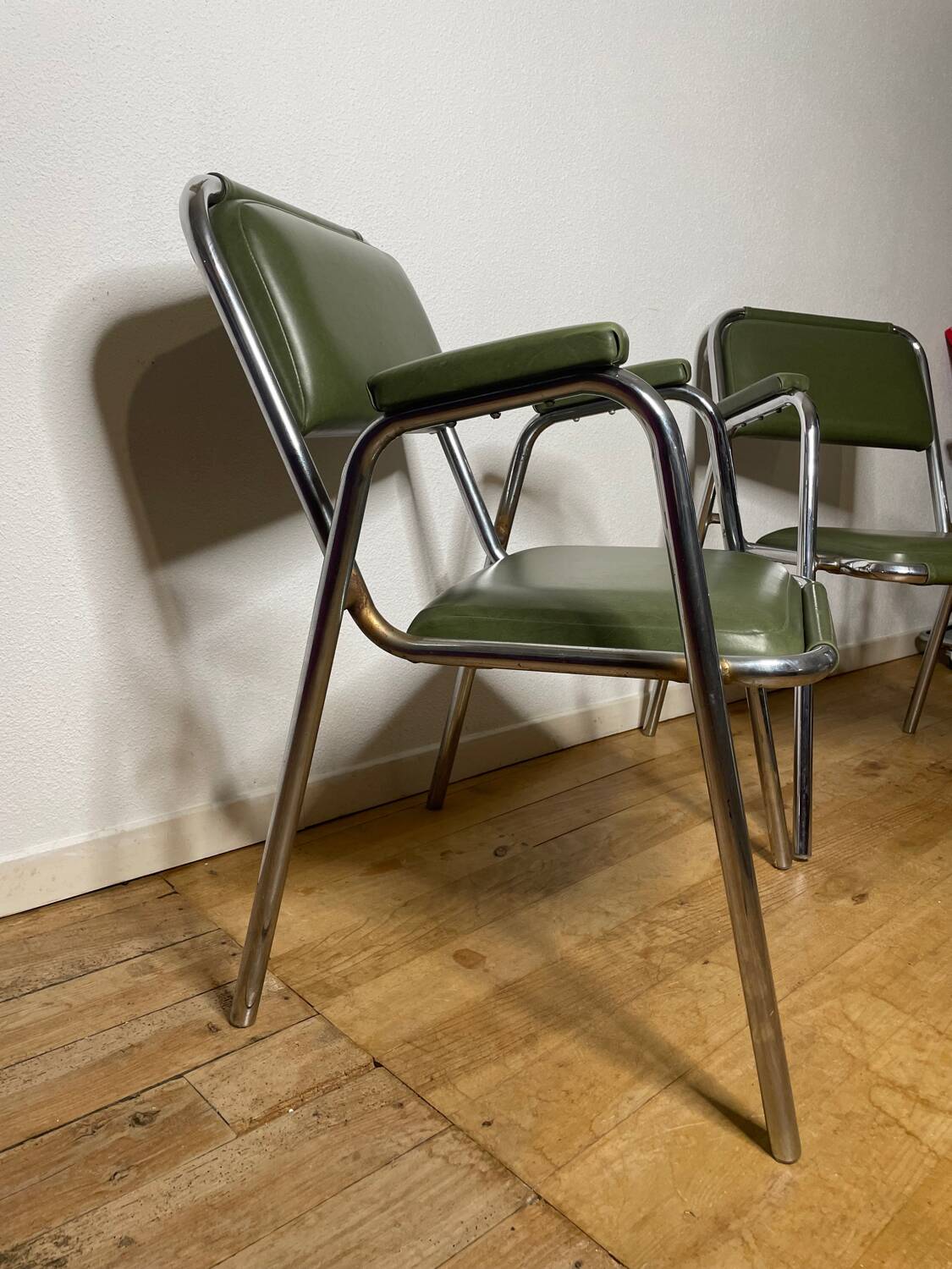 Paire de fauteuils métal chromé vintage année 60/70