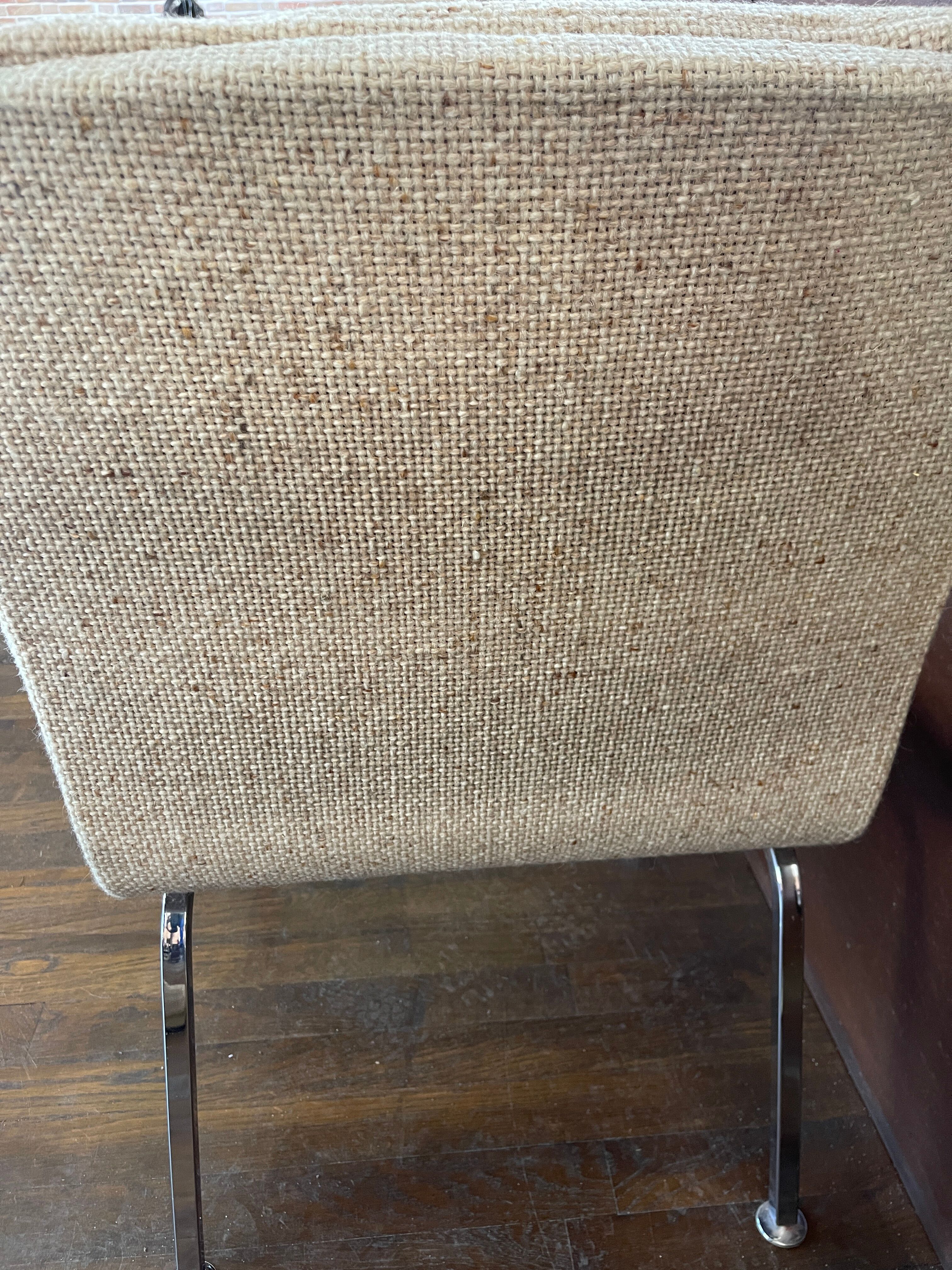 Fauteuil en tissus et métal chromé des années 70/80