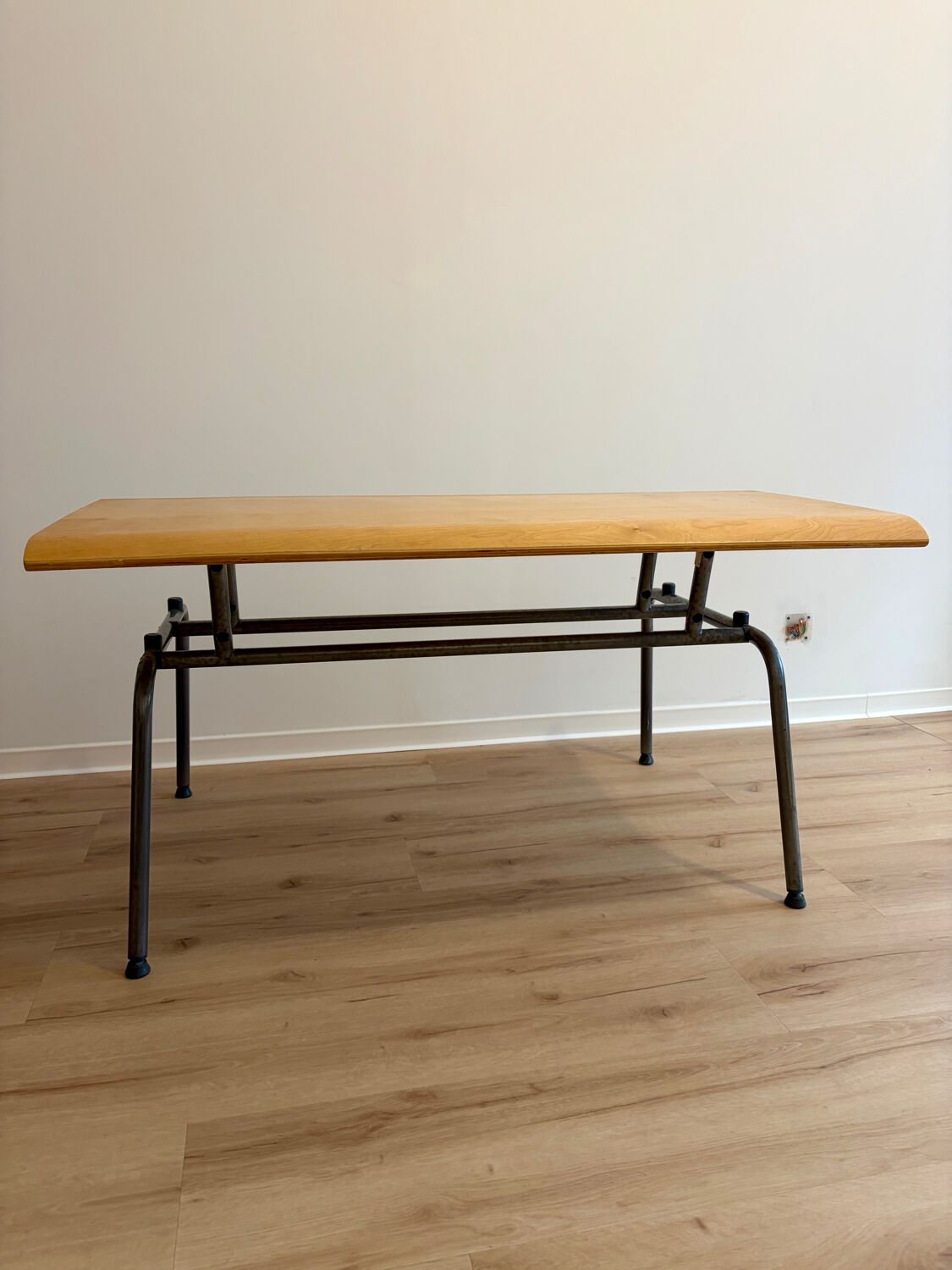 Height-adjustable extendable coffee table IKEA vintage model Funka 1999