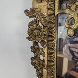 Golden wooden mirror with moulding from the Napoléon III period.