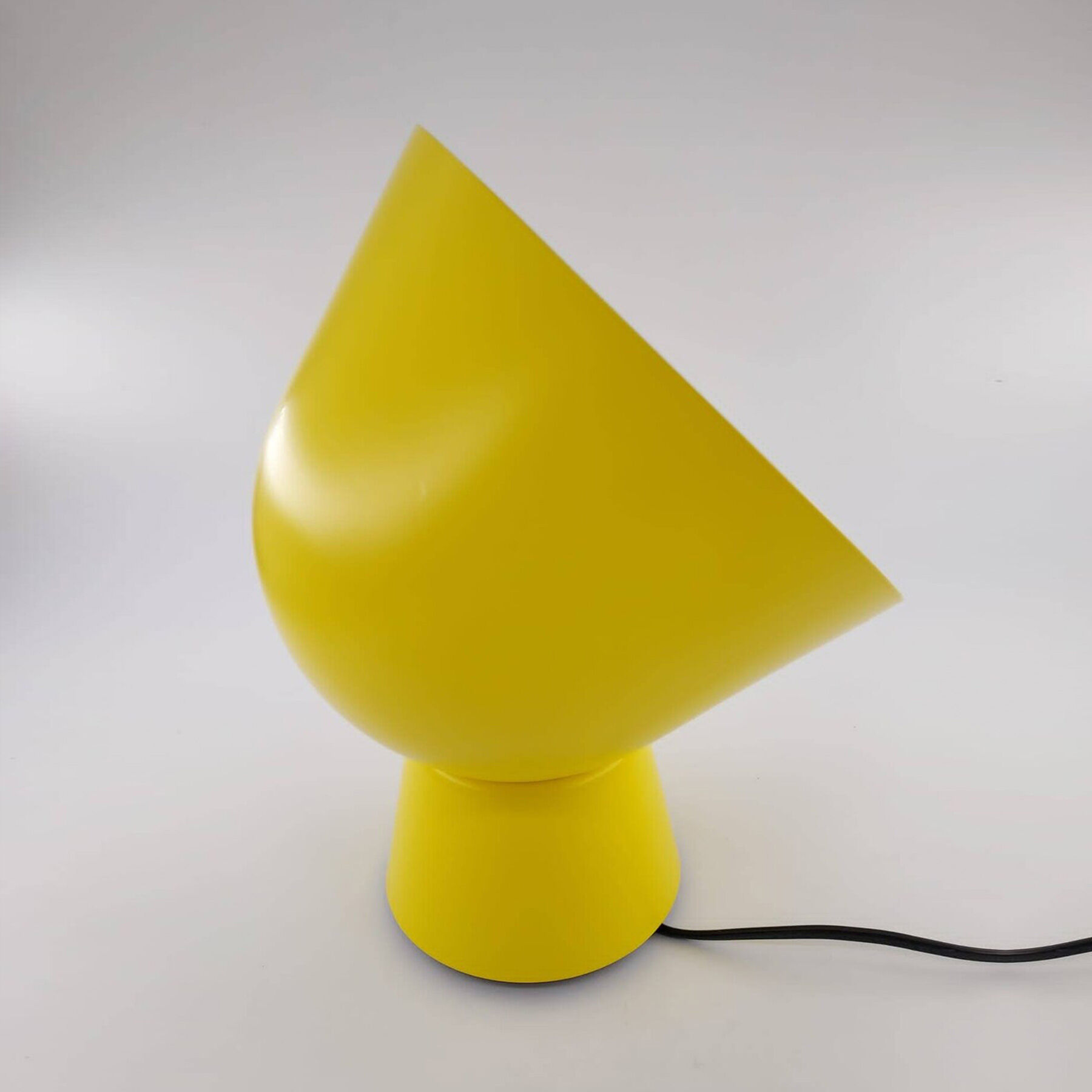 IKEA PS 2017 projector lamp by Ola Wihlborg