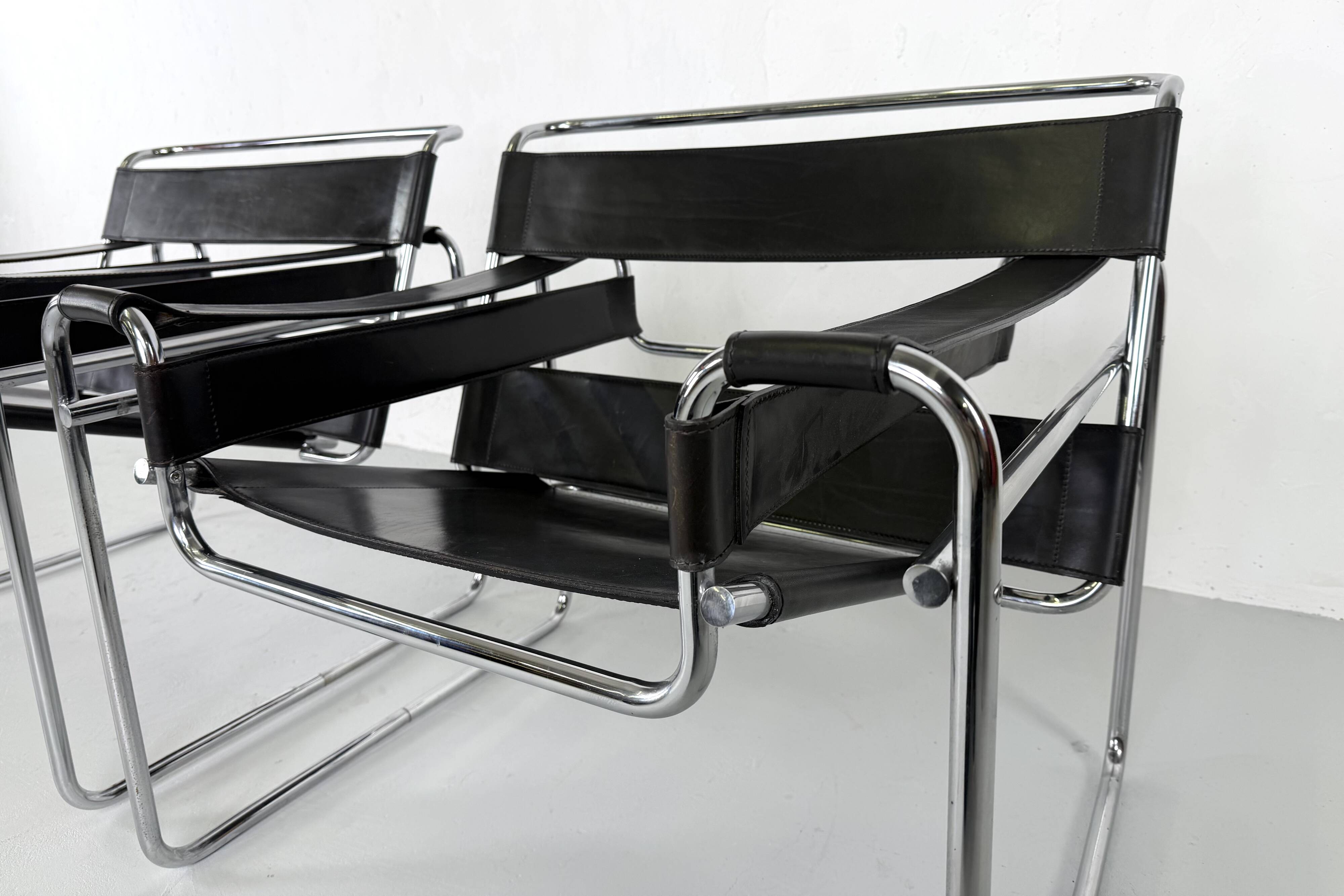 pair of Wassiily armchairs by Marcel Breuer for Gavina - 1960s