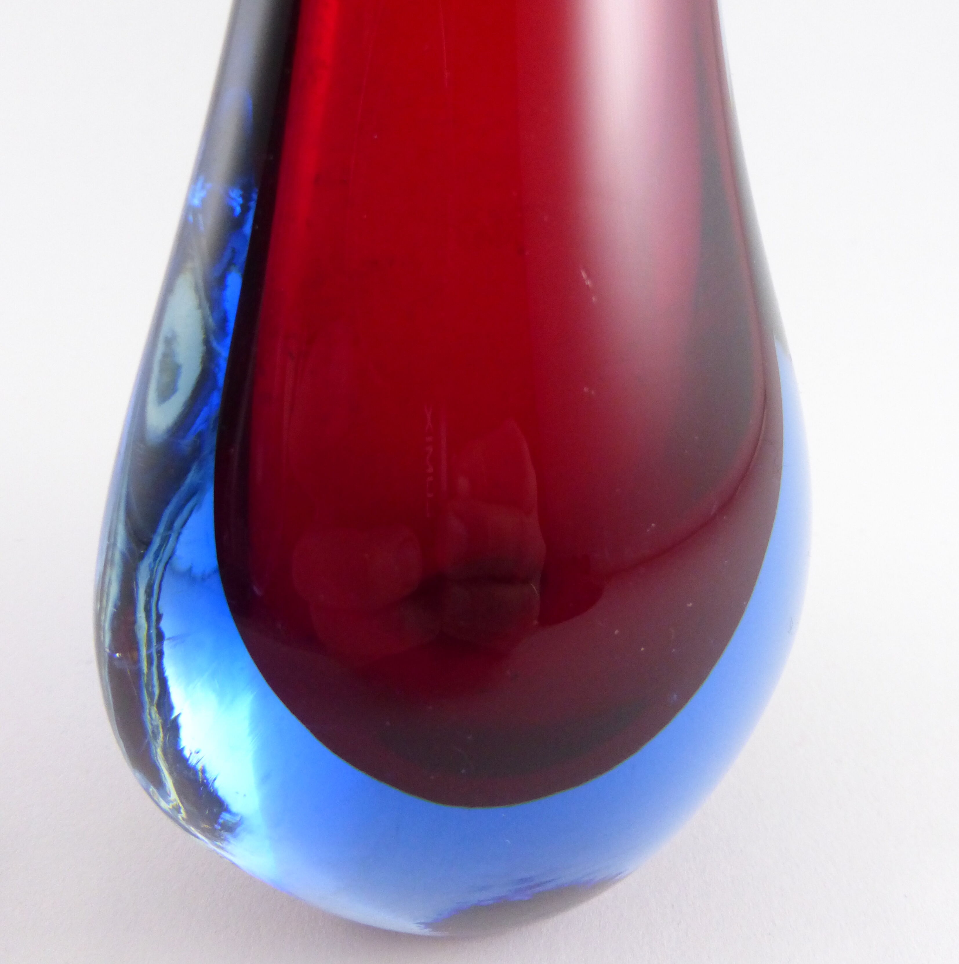 Vase goutte verre Murano modèle Sommerso 1960s