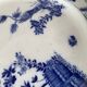 Assiette sur piédouche en faïence bleue et blanche Creil & Montereau, service "Japon", XIXème siècle