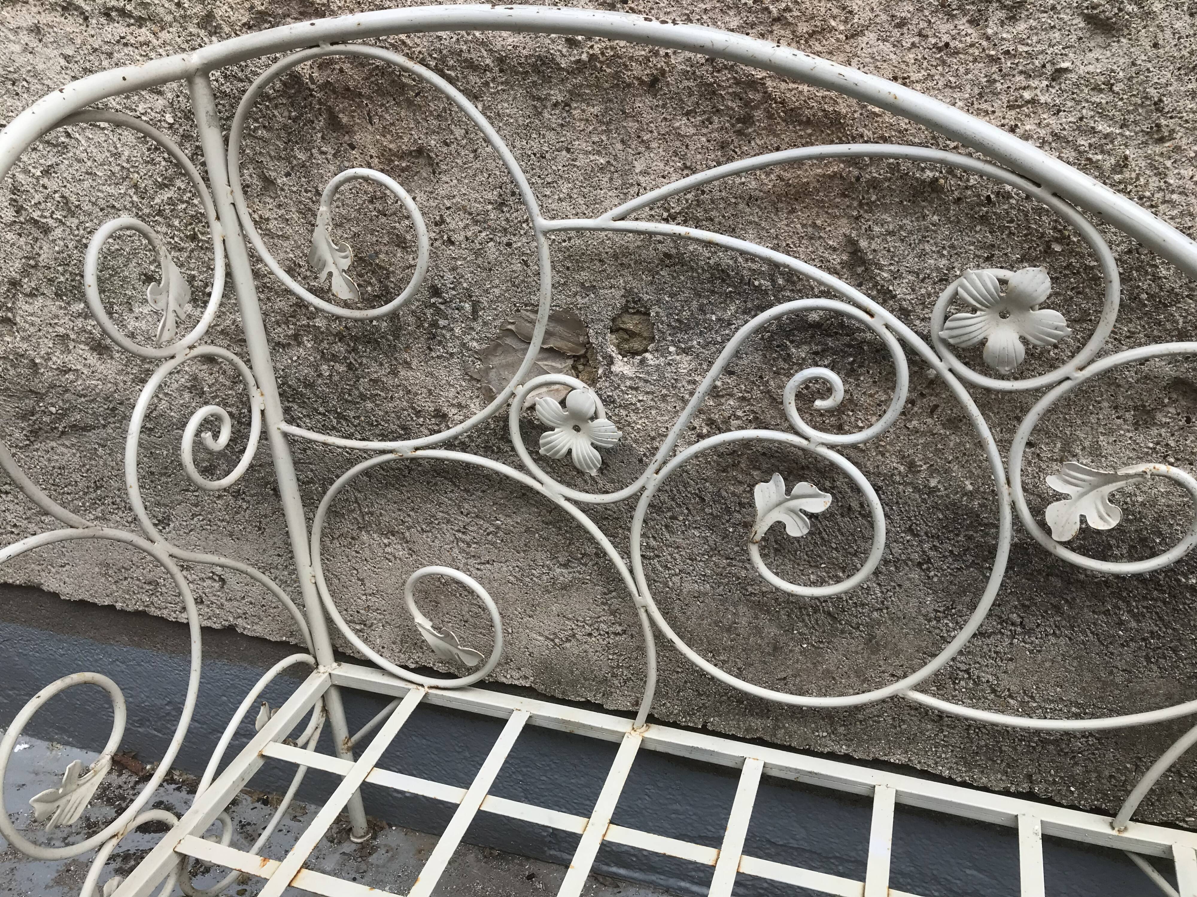 Vintage wrought iron daybed