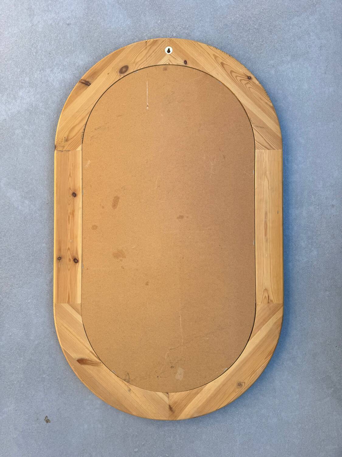 Miroir ovale Suédois en pin design Scandinave des années 80