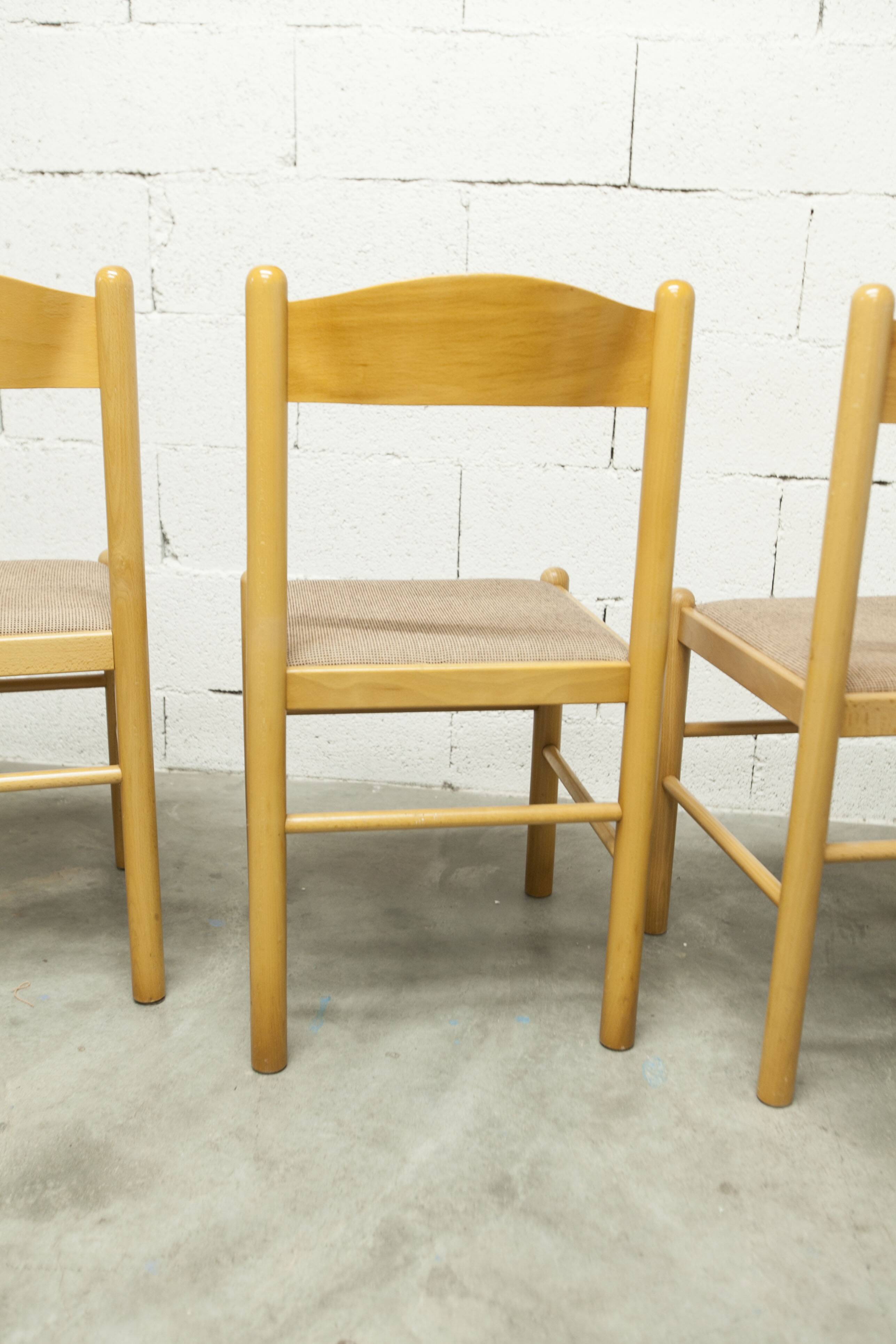 Modernist convertible oval table set and 4 matching chairs 1990
