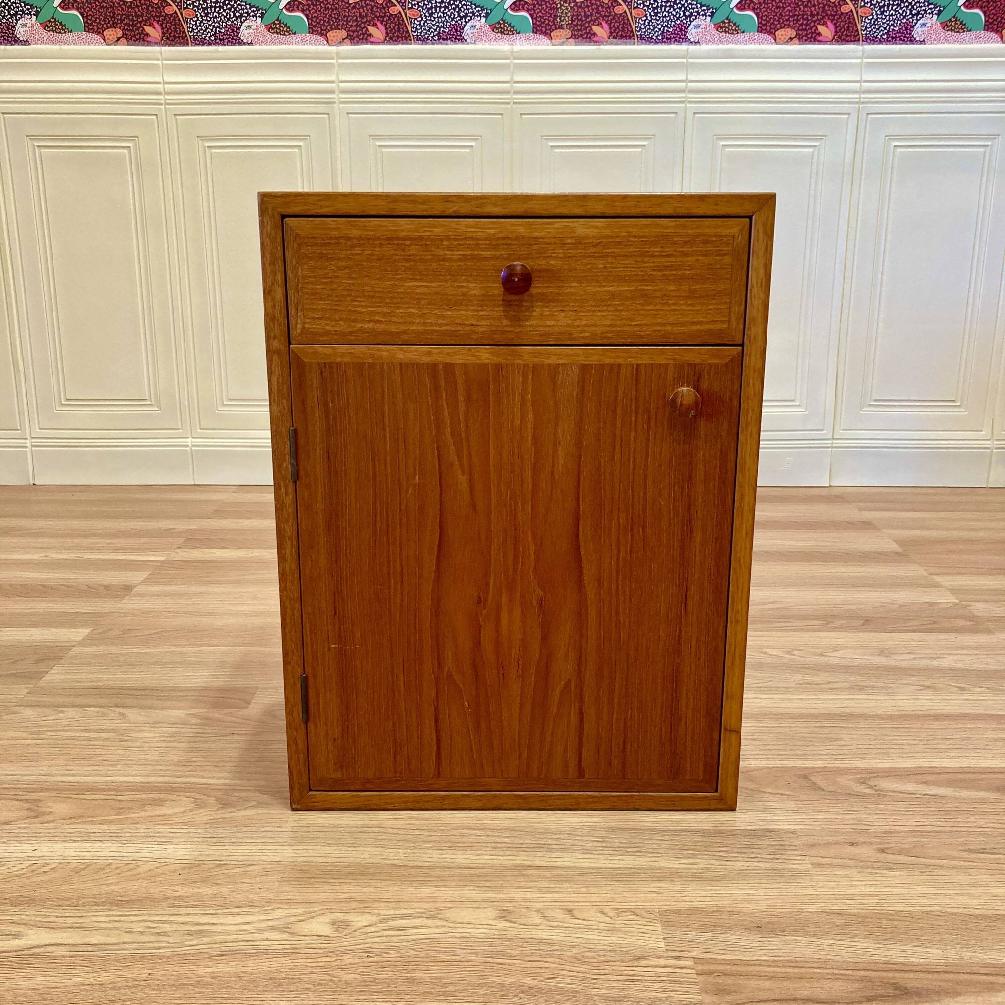 RANGEMENT "DESIGN SCANDINAVE 1960".