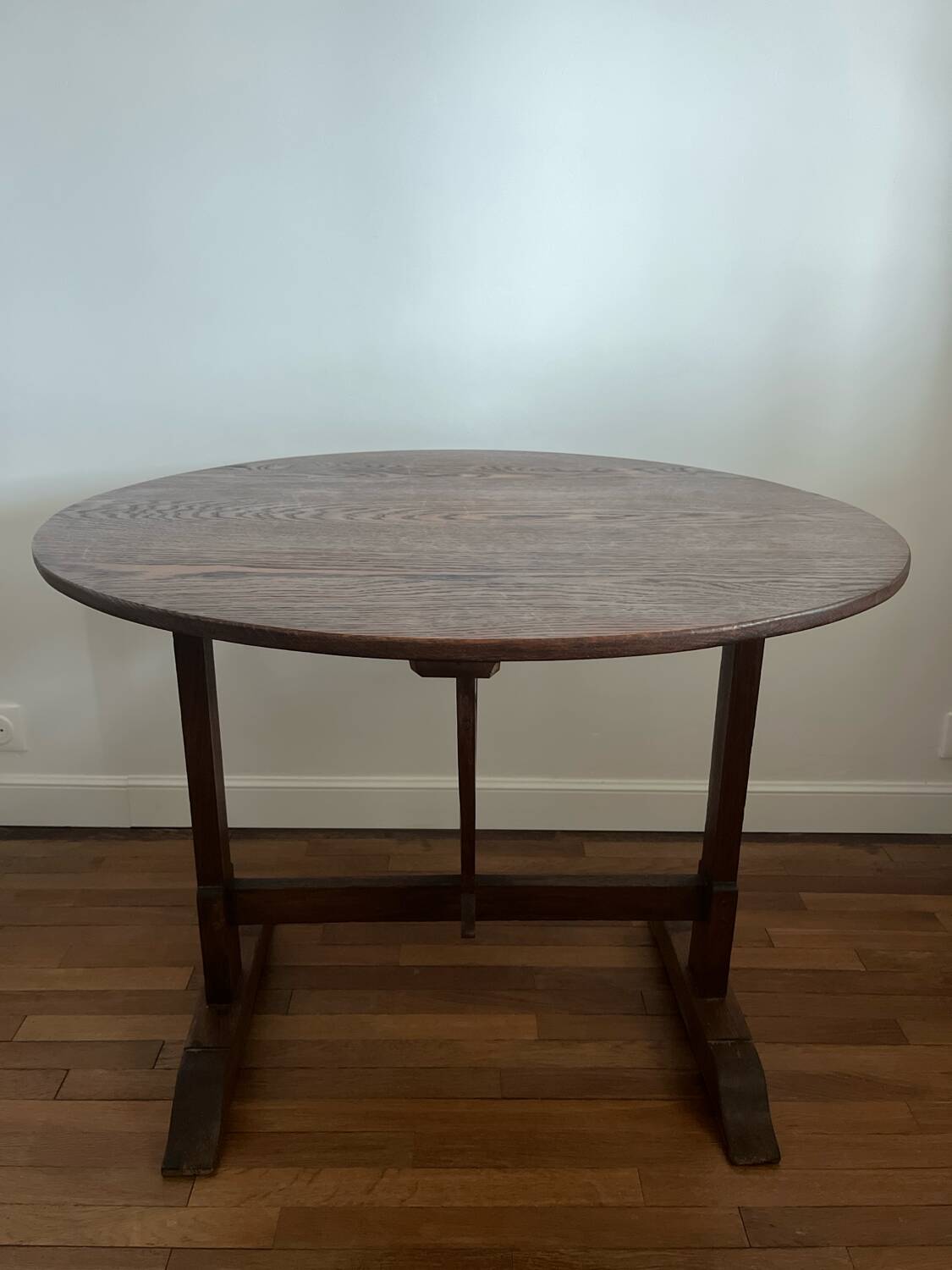 Old winegrower's table