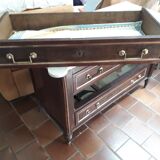 Commode style Louis XVI