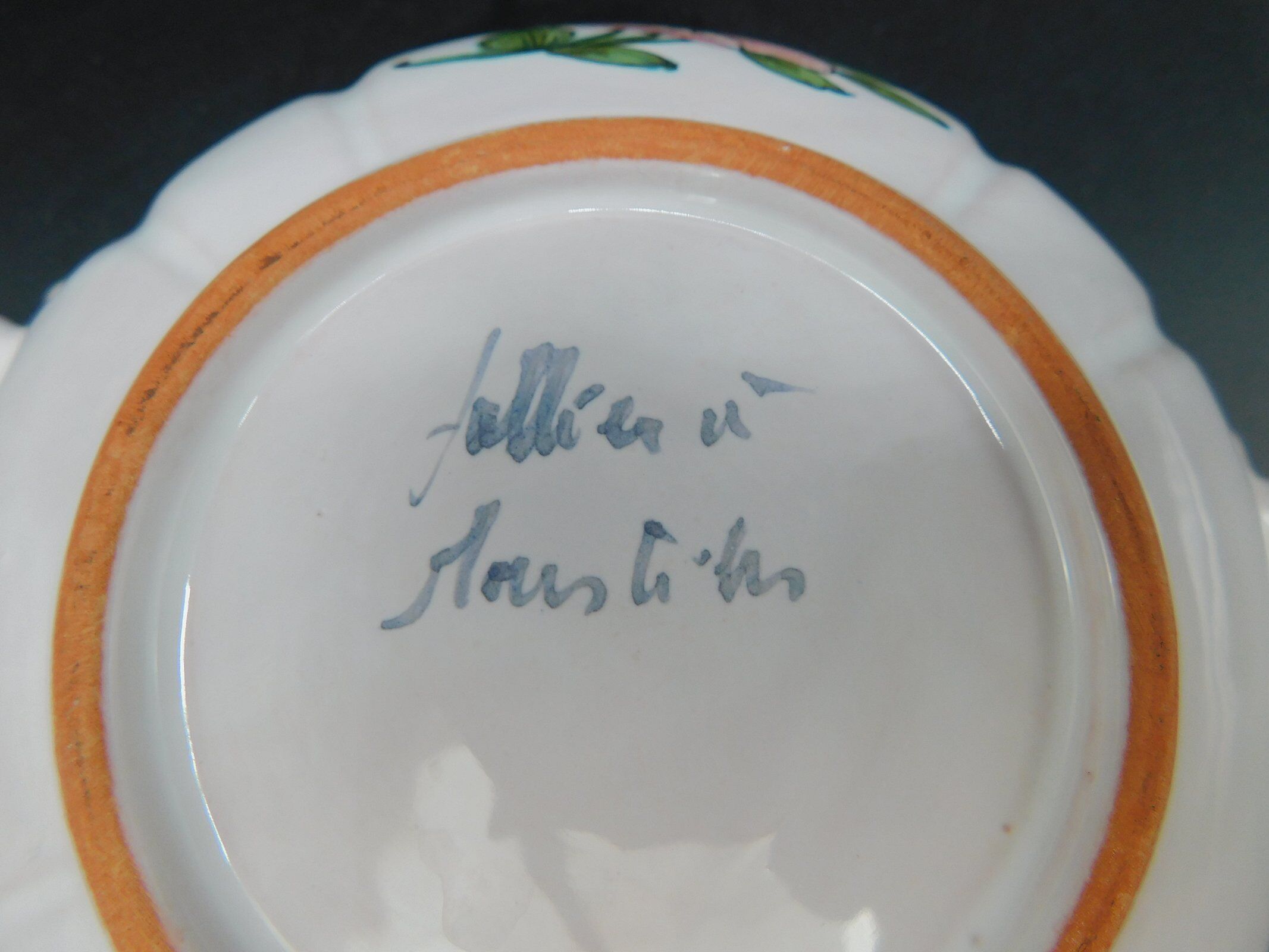 Bonbonnière Lallier à Moustiers