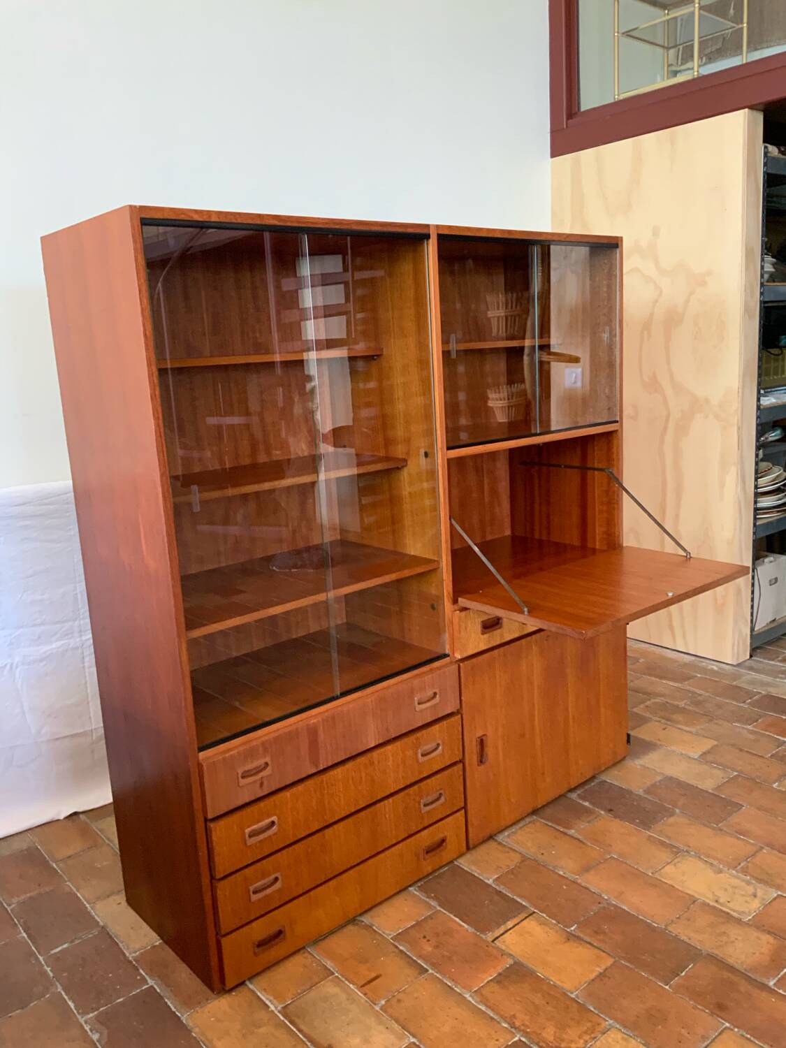 Buffet or multifunctional furniture