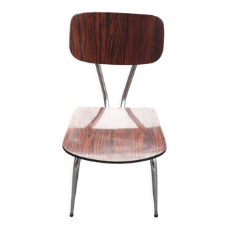 1 veined brown Formica chair