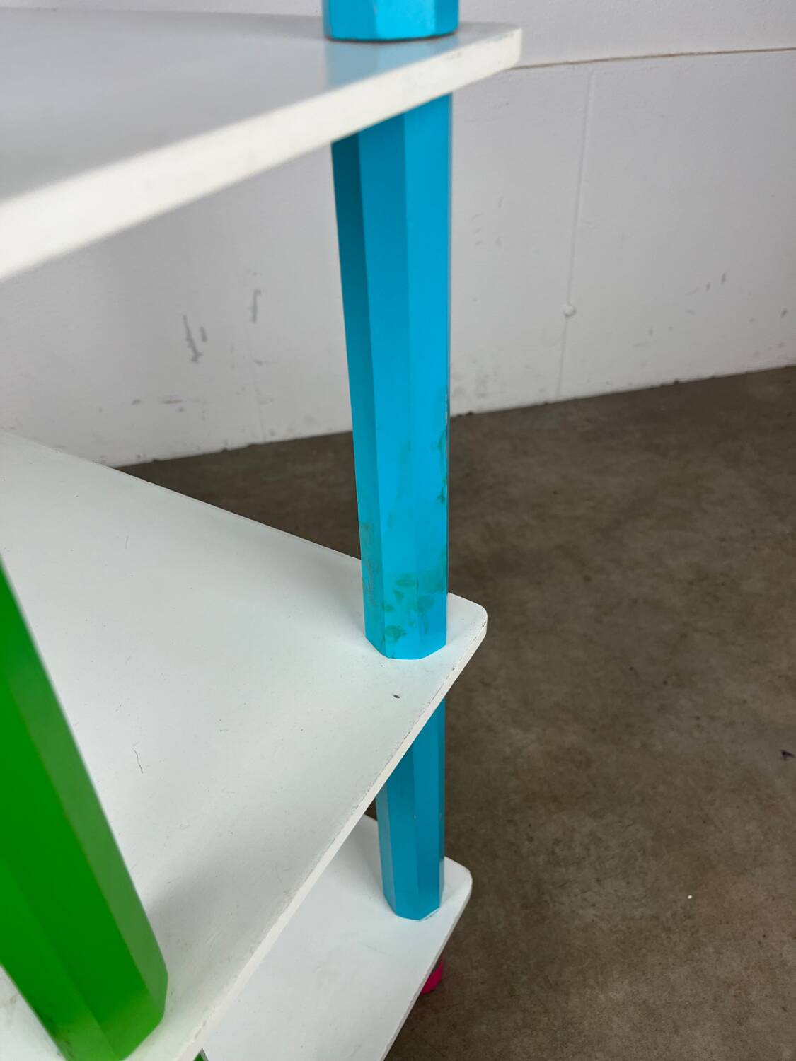 Pencil shelf, child style Pierre Sala