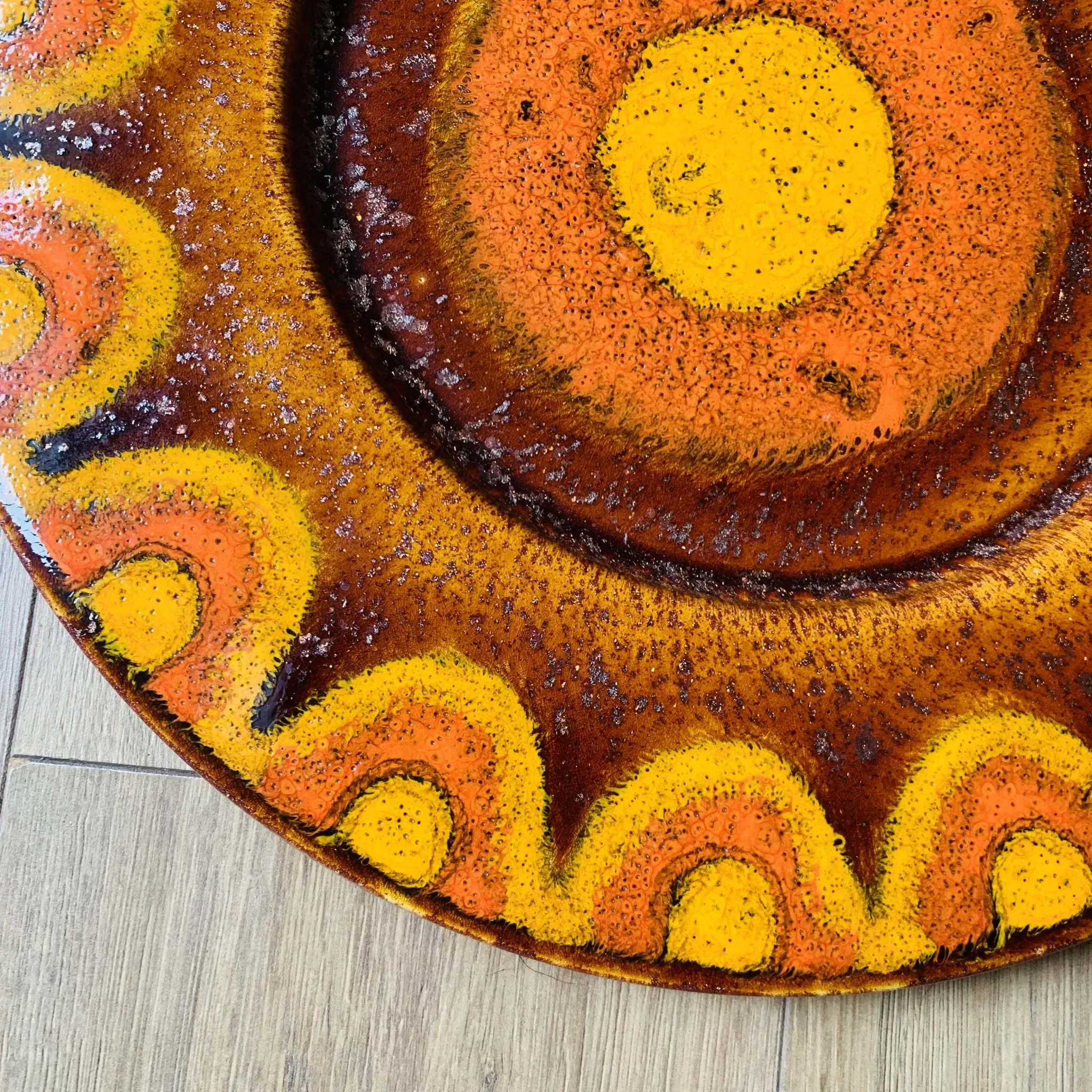 Large vintage glazed ceramic dish – Reiner Gehrig for Grünstadt