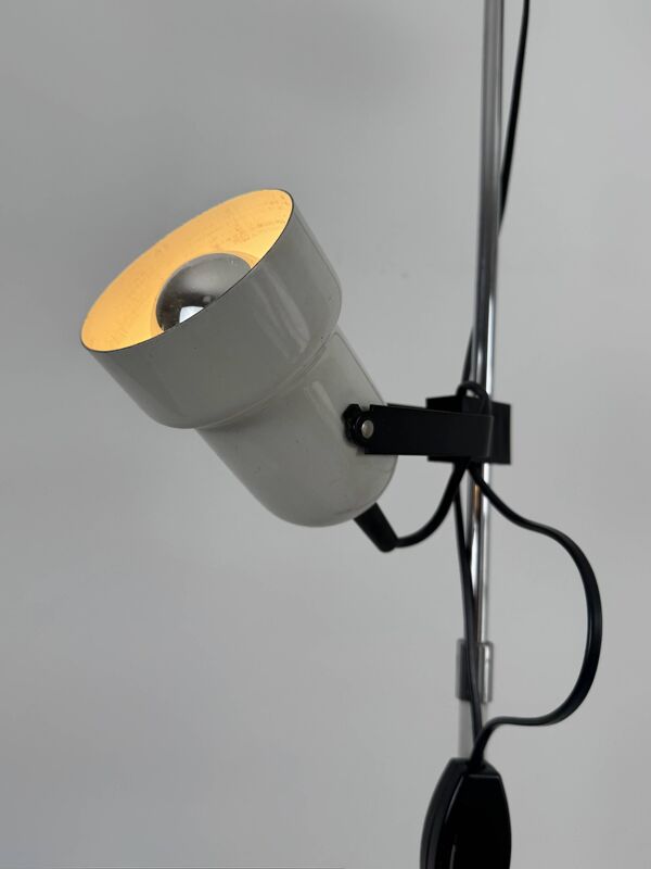 Lampadaire vintage orientable, métal laqué blanc mat et chrome, France 1970