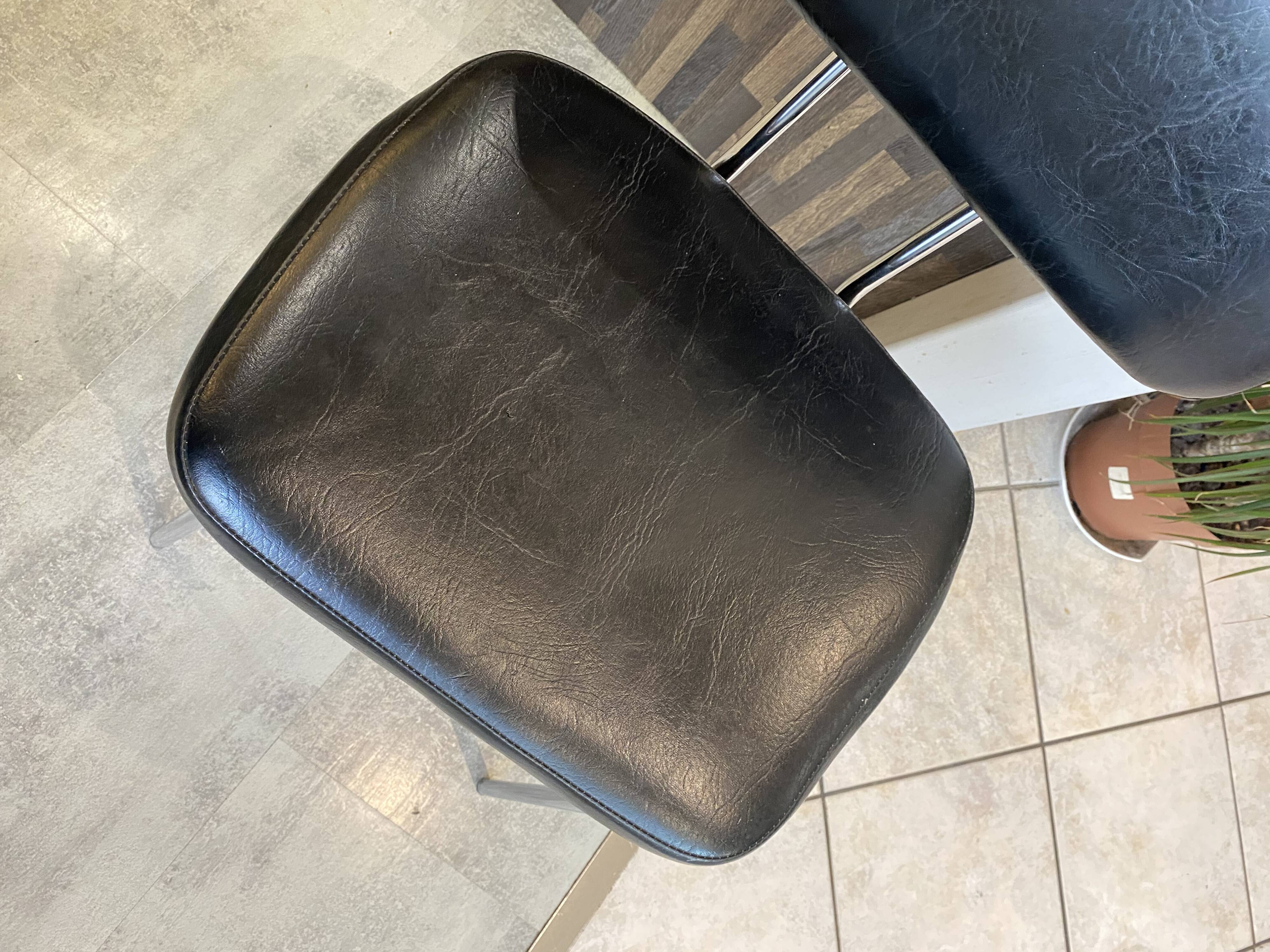 Chair N2 black vintage skai leather 1970