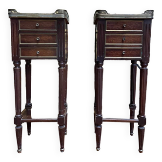 Paire de tables de chevets de style Louis XVI