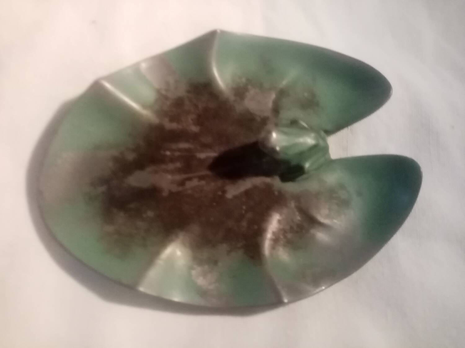 Superb old art deco ashtray signed max le verrier frog and water lily decor