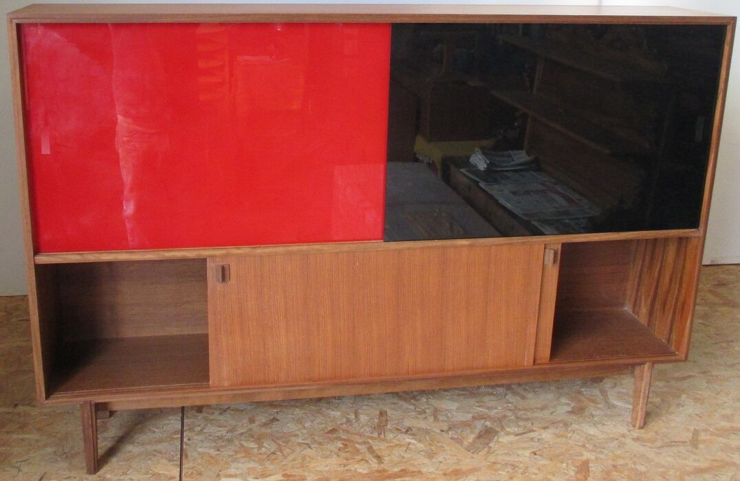 Buffet in teak doors sliding