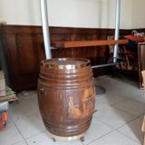 Breton barrel bar