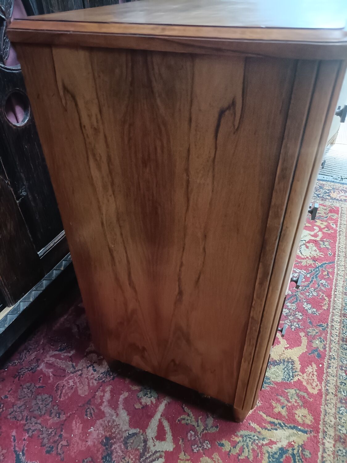 Commode Art-déco années 40, placage noyer
