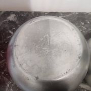 Ice bucket