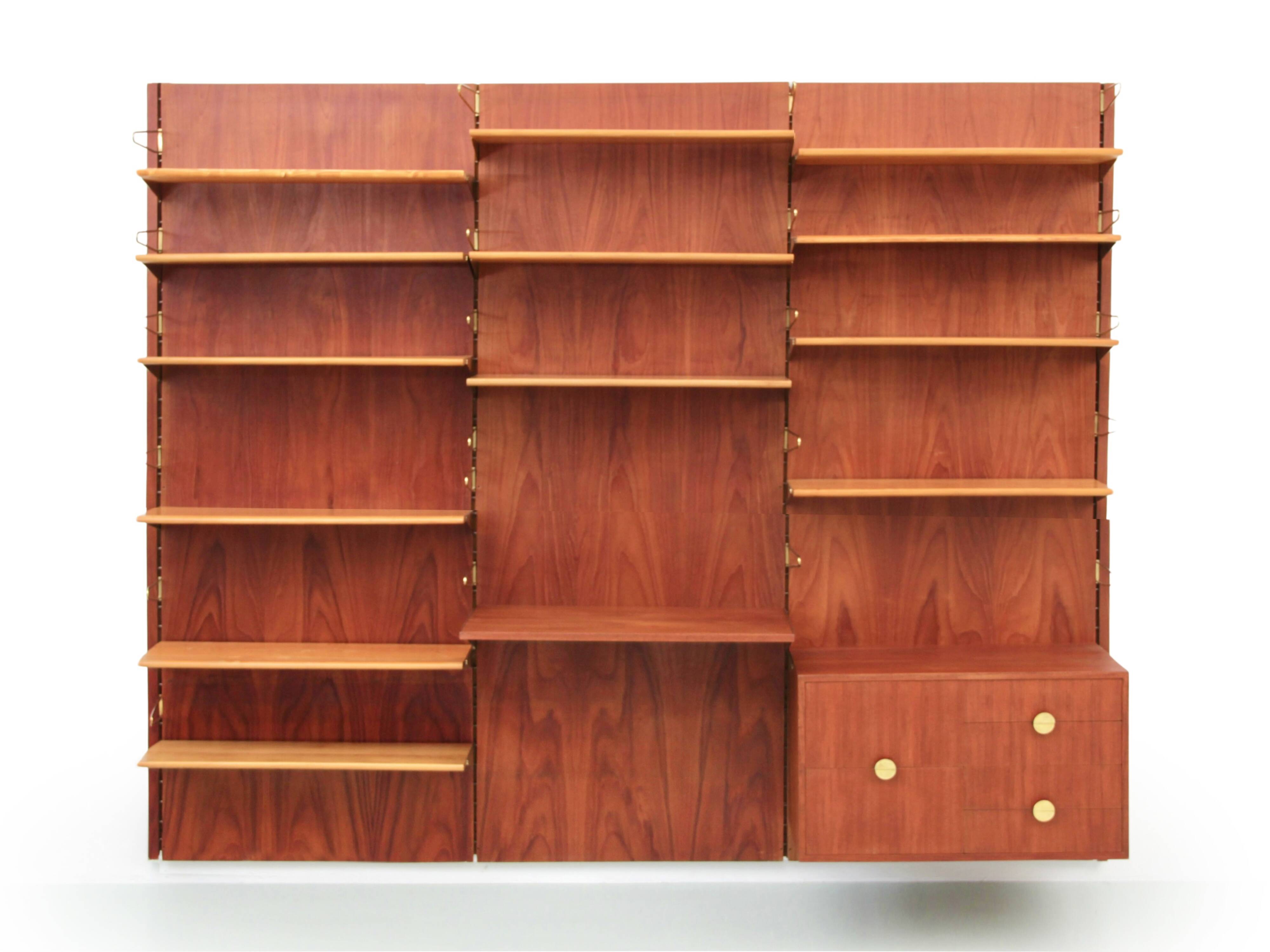 BO71 modular teak bookcase by Finn Juhl