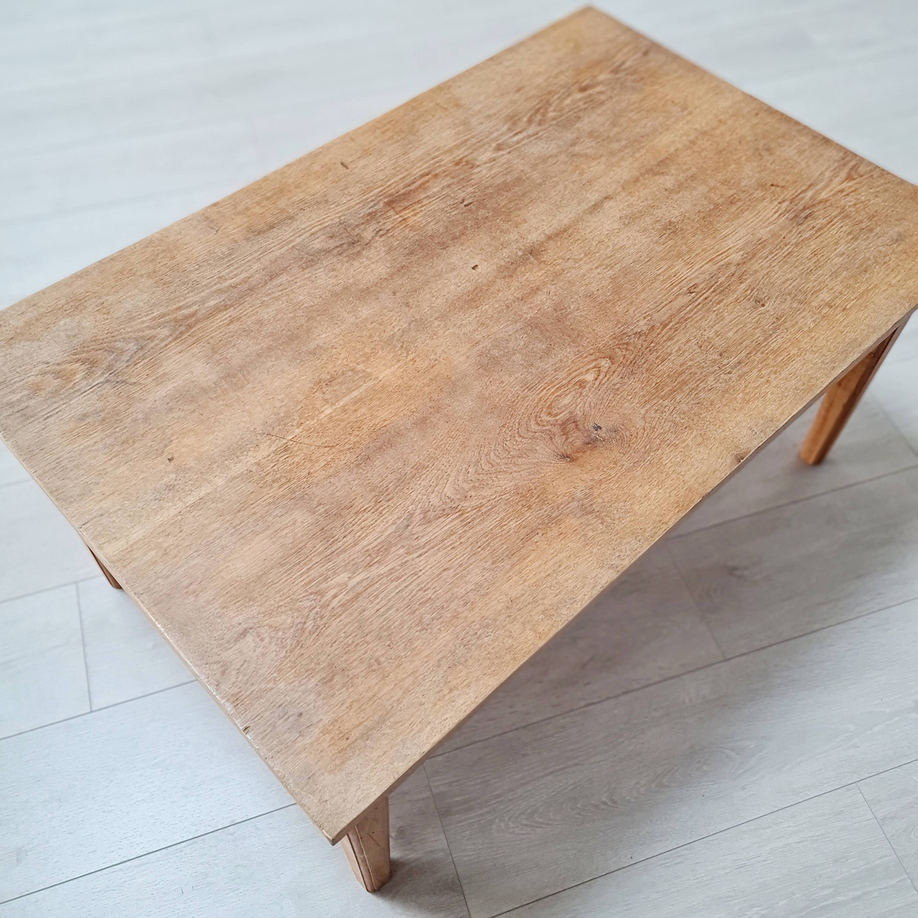 Low oak farm table