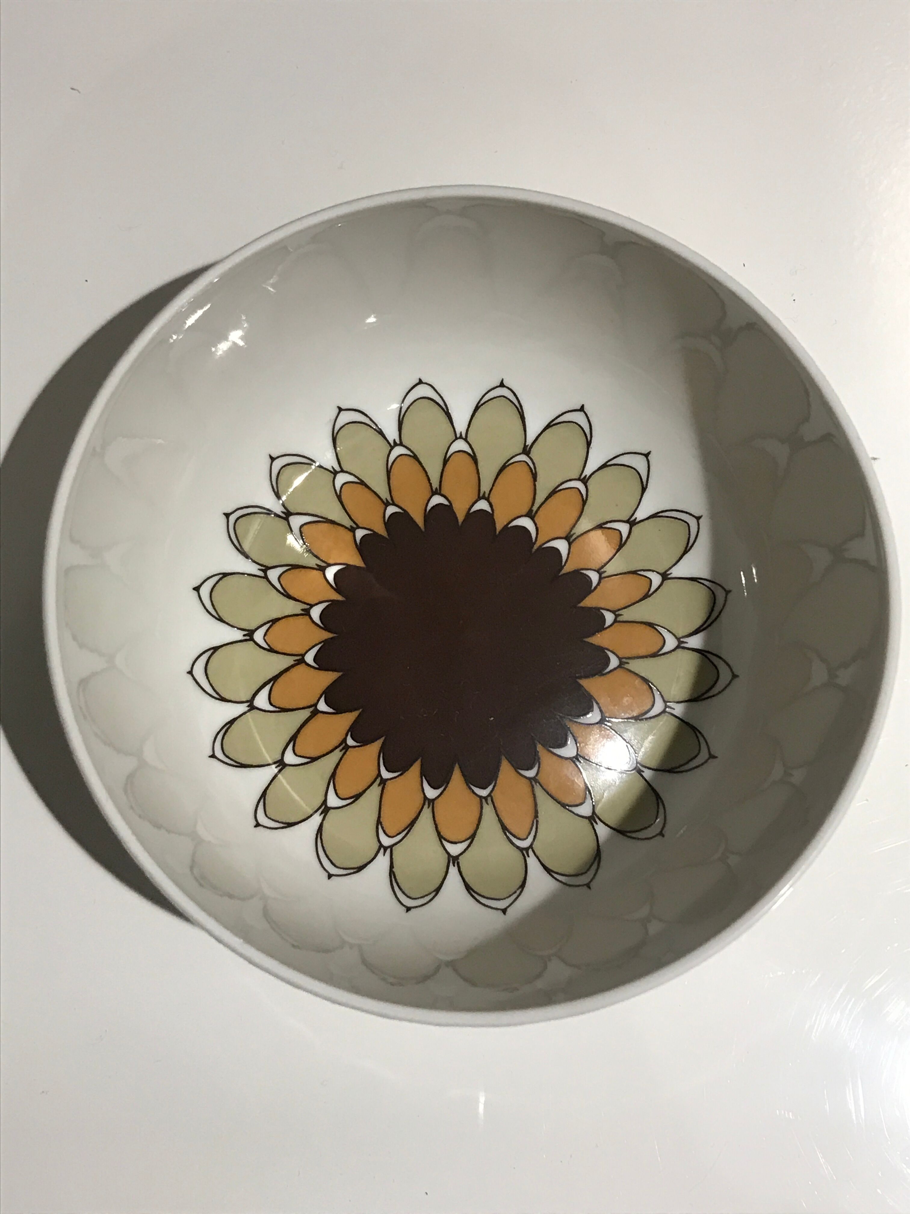 2 thomas germany bowls