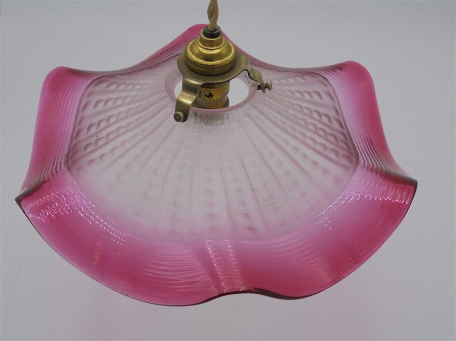 Suspension rose