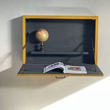 Hanging desk