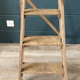 Stepladder decorated in old oak