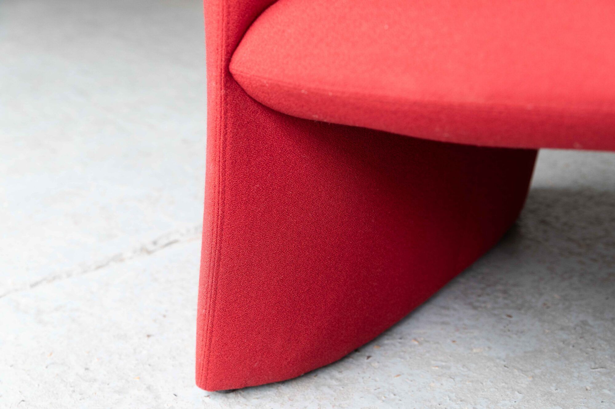 Ensemble de 2 fauteuils lounge « Multipla » de Jane Dillon et Peter Wheeler