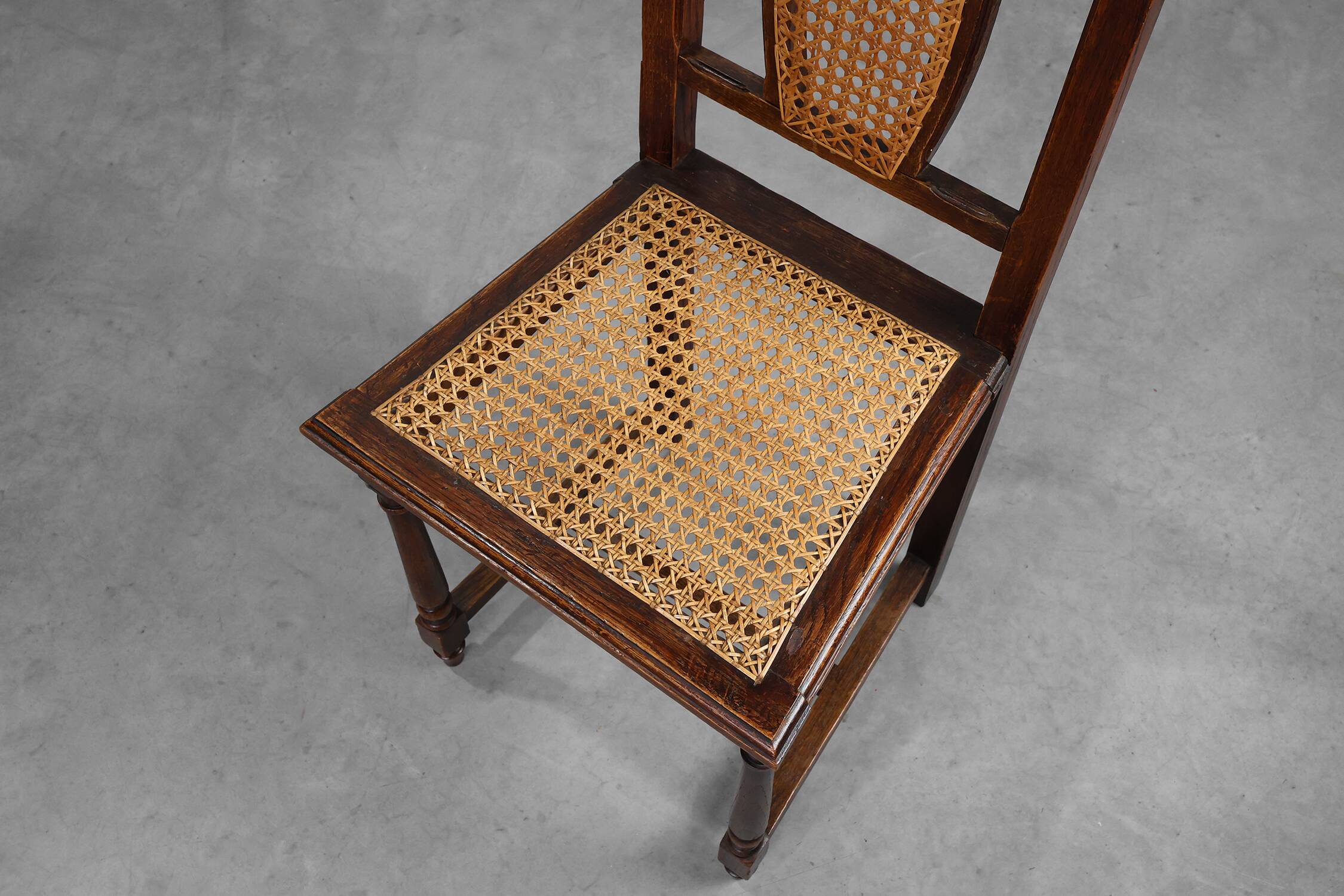 Chaise en bois et rotin française antique, vers 1900