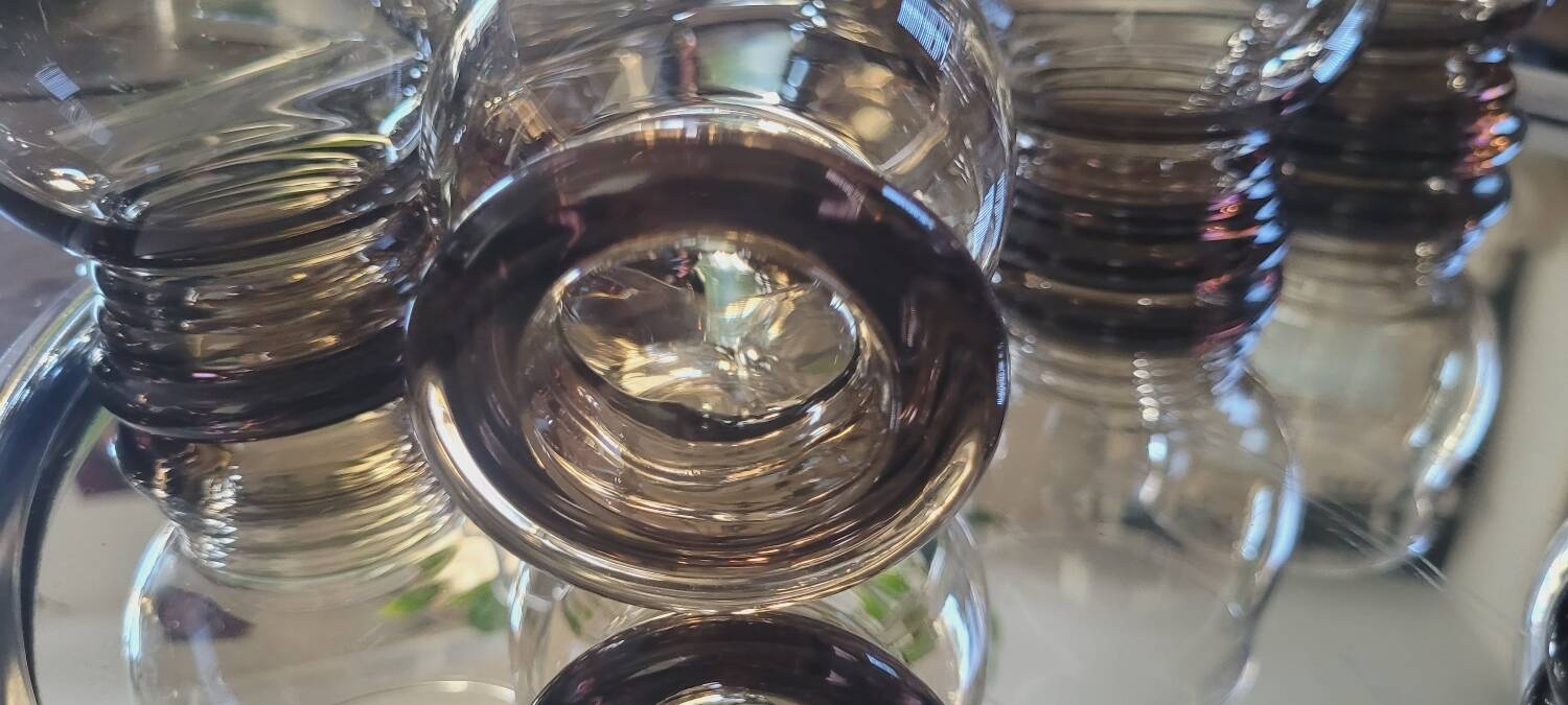 Set of 8 50's glasses