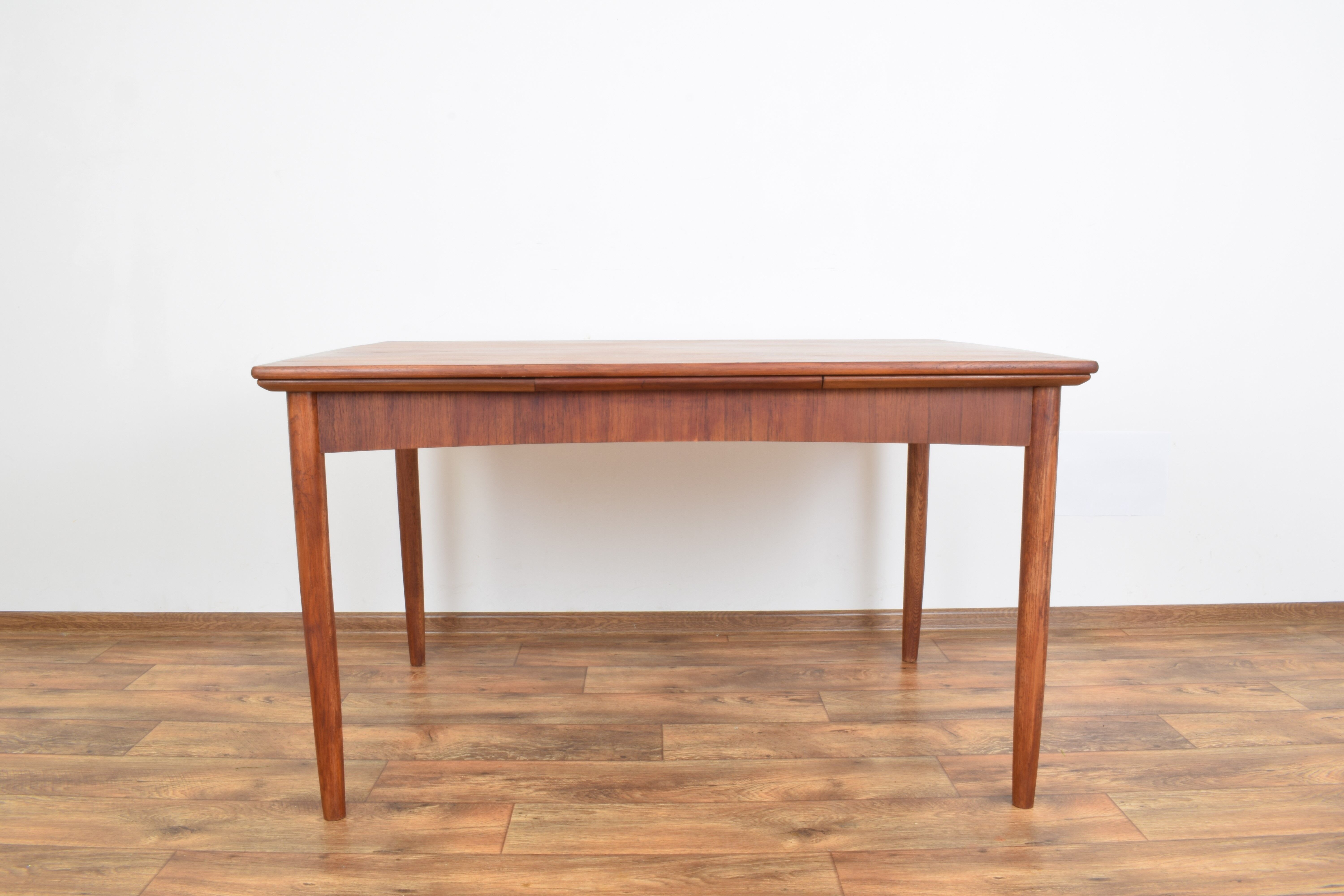 Mid-Century Danish Teak Extendable Dining Table, 1960s