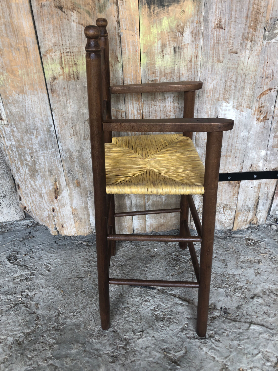 High chair baby wood & mulched seat