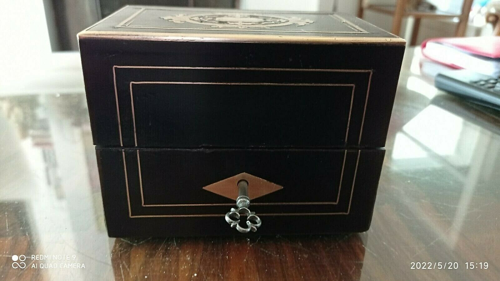 Cellar with odors XIX Napoleon 3 Boulle Box pafums