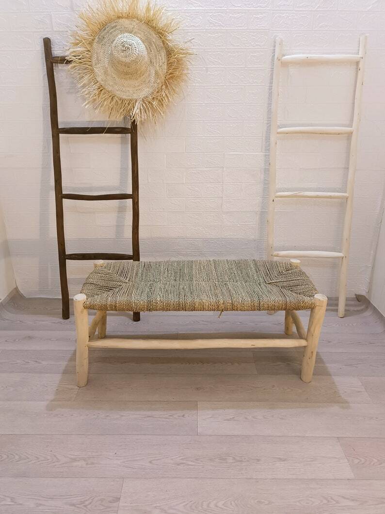 Bench in solid wood and natural wickerwork