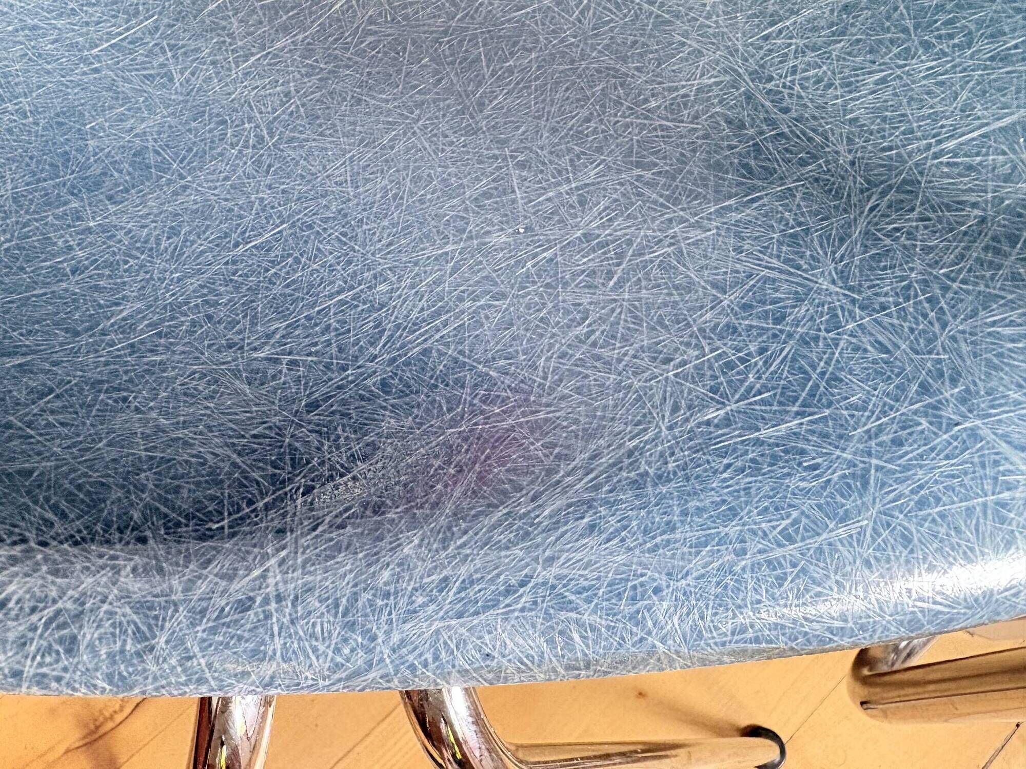 Set of four DSS chairs, fiberglass, designed by Charles and Ray Eames, Herm