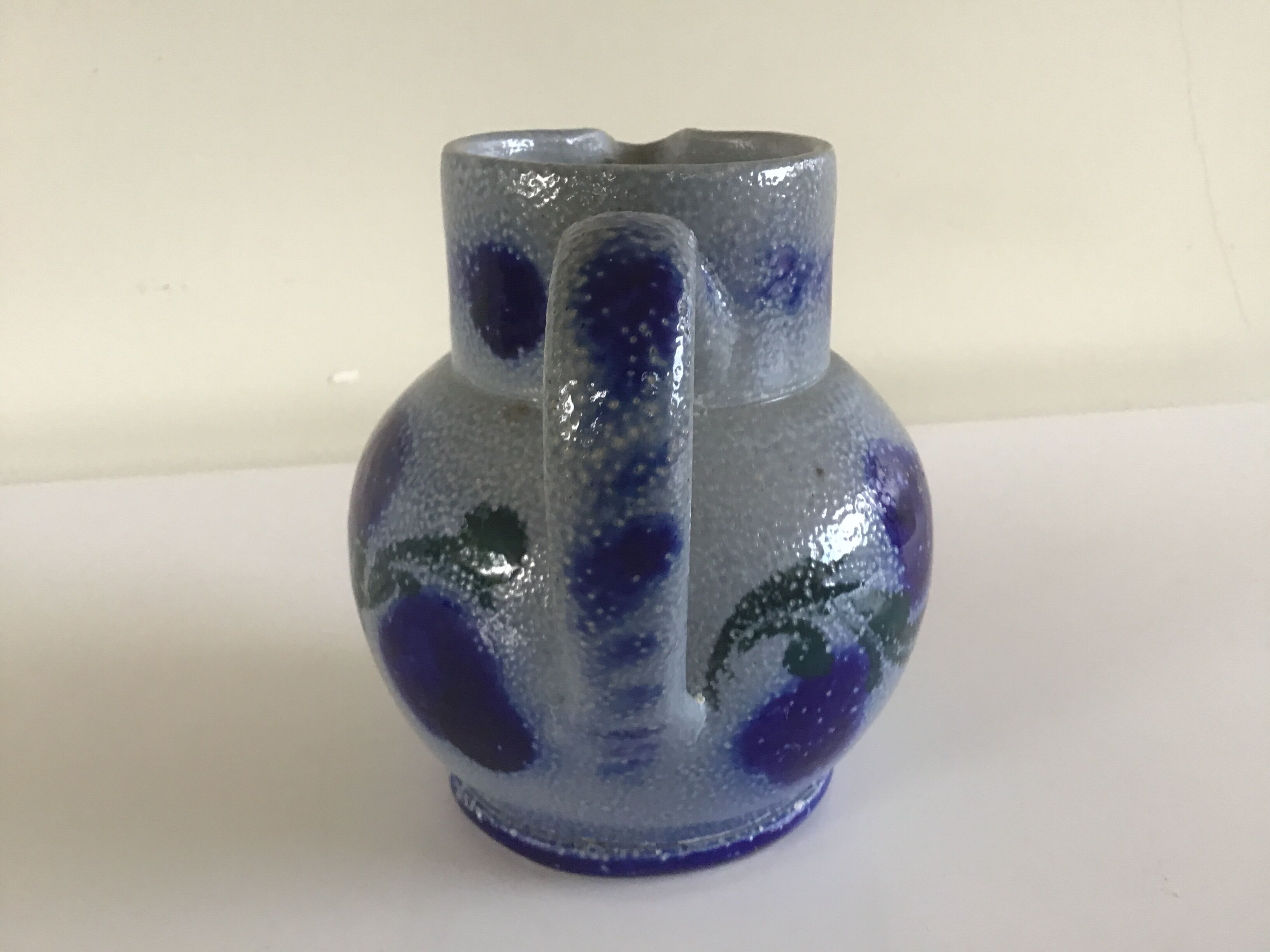 Pitcher in Alsace sandstone