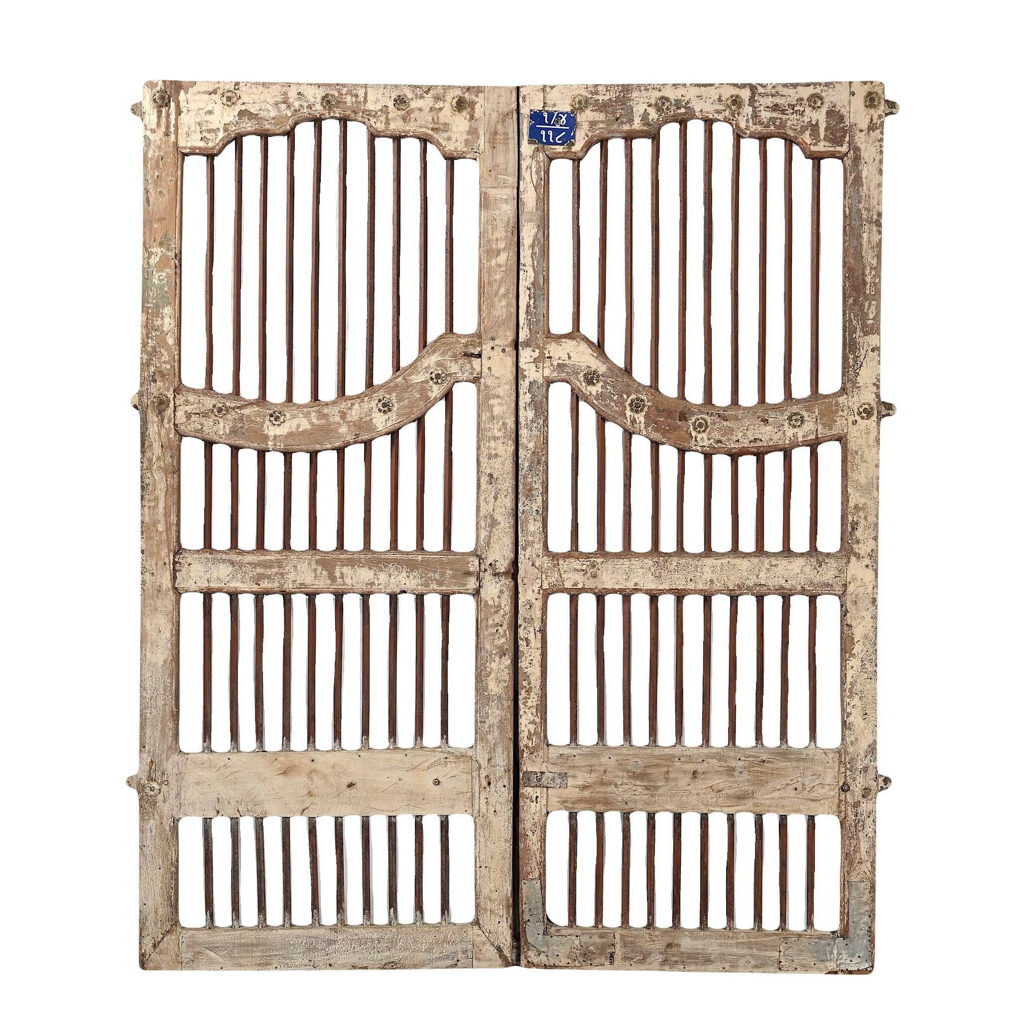 Sujasar - Porte indienne sculptée avec barreaux en fer n°6